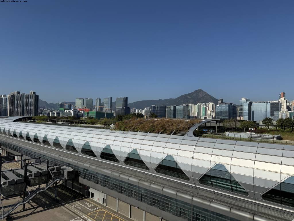 Atlantis Hong Kong to Singapore cruise