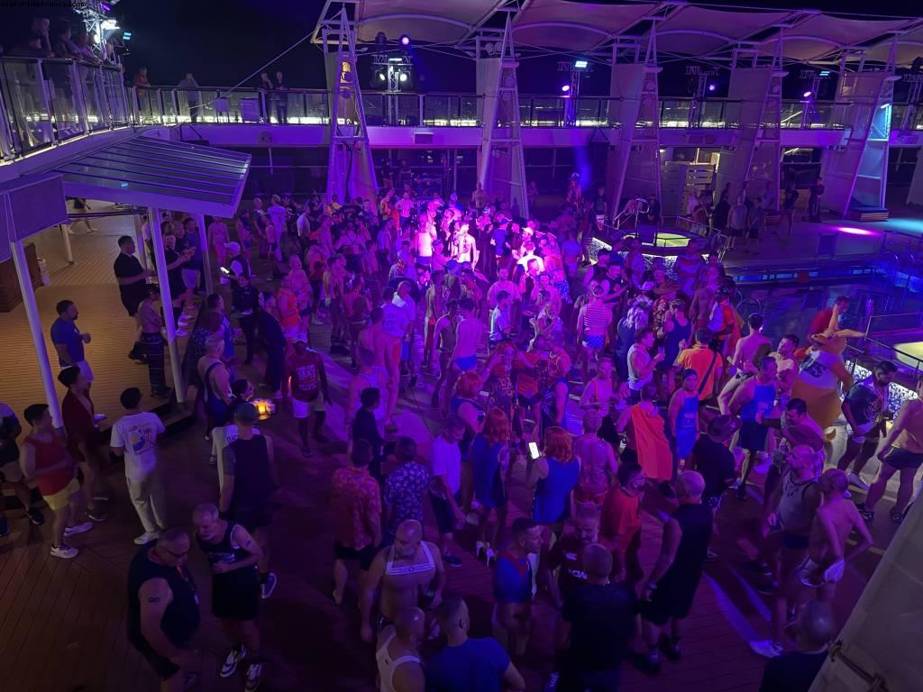 Unite -Atlantis Hong Kong to Singapore cruise